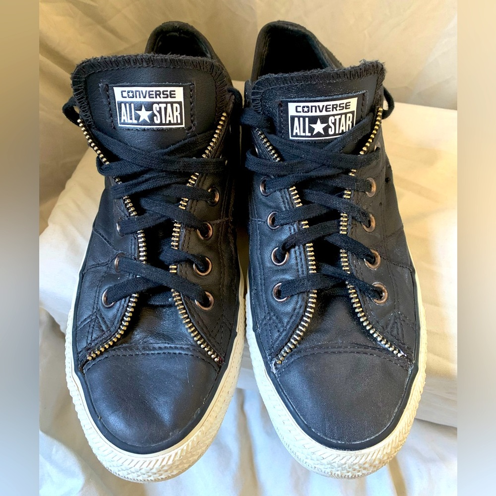 Converse, black leather with zipper detail, 8M/10W